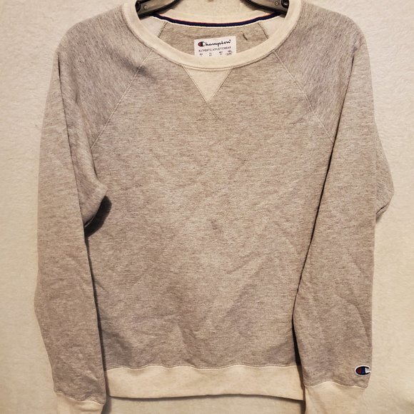 Women's Champion sweatshirt size small - Picture 1 of 2